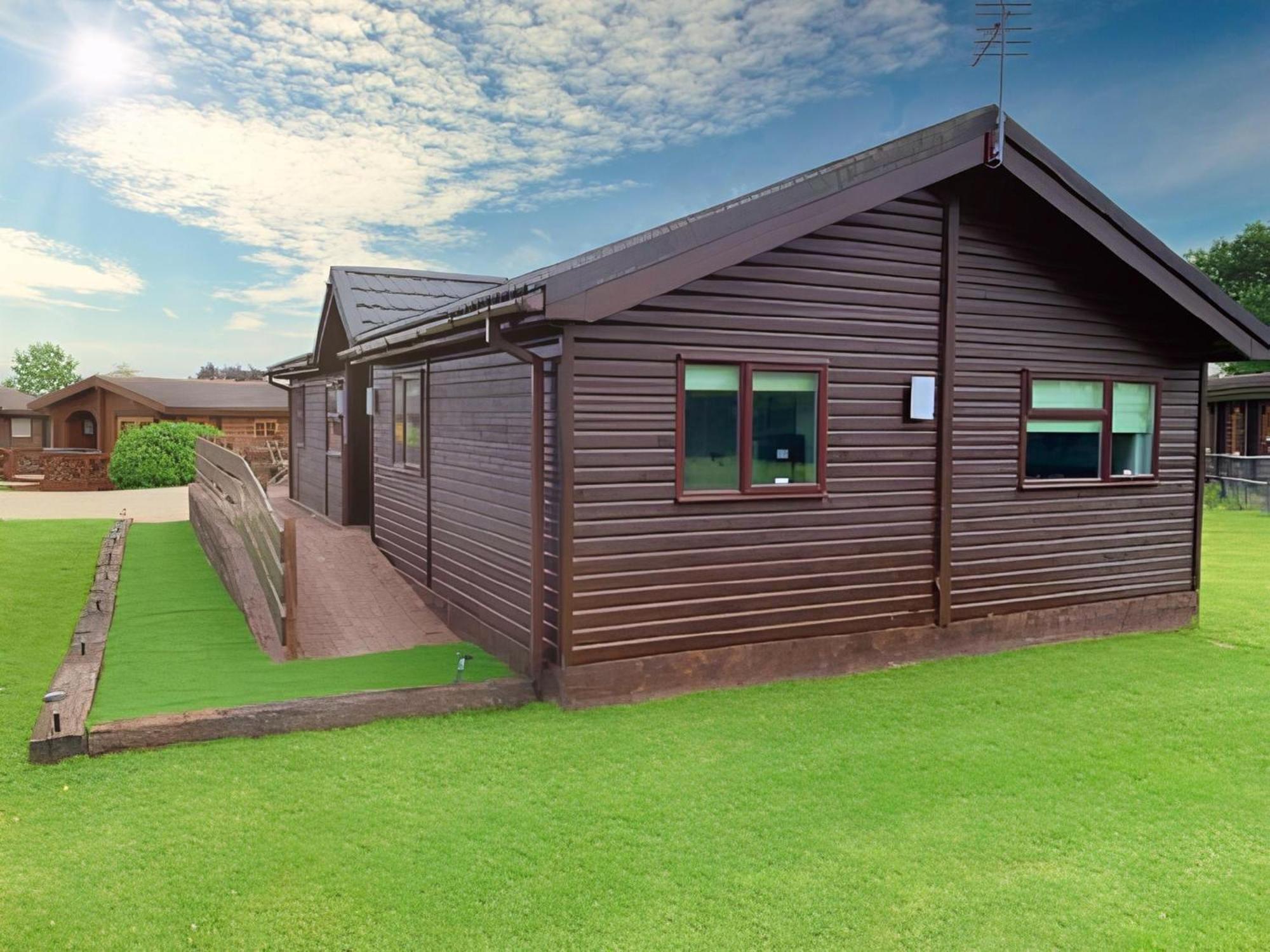 Little Eden Country Park, Bridlington With Private Hot Tubs Villa Oda fotoğraf