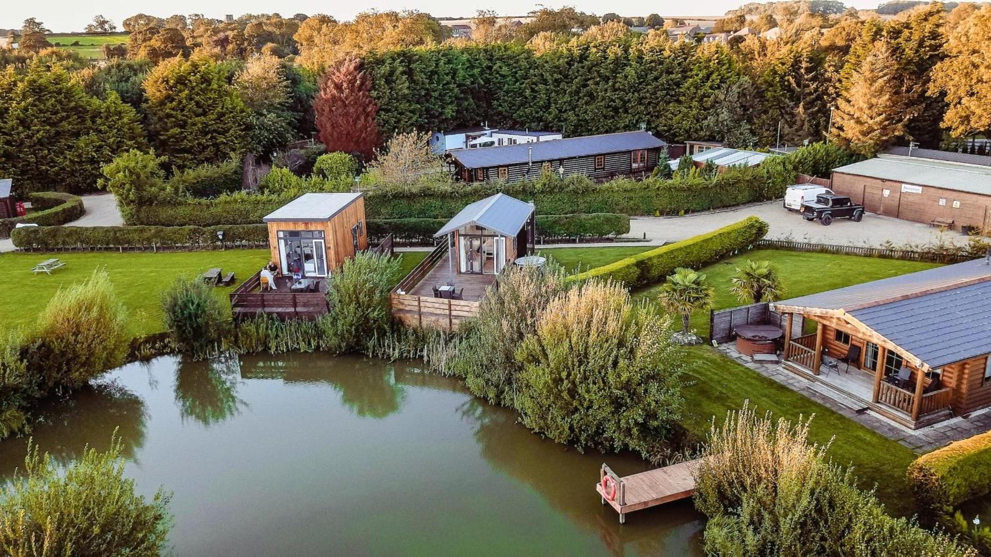 Little Eden Country Park, Bridlington With Private Hot Tubs Villa Oda fotoğraf